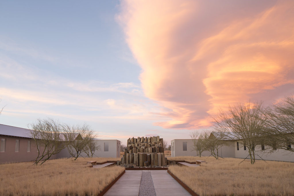 Robert Irwin, untitled (dawn to dusk) (2016). Photo by Alex Marks. Courtesy of the Chinati Foundation and Robert Irwin.