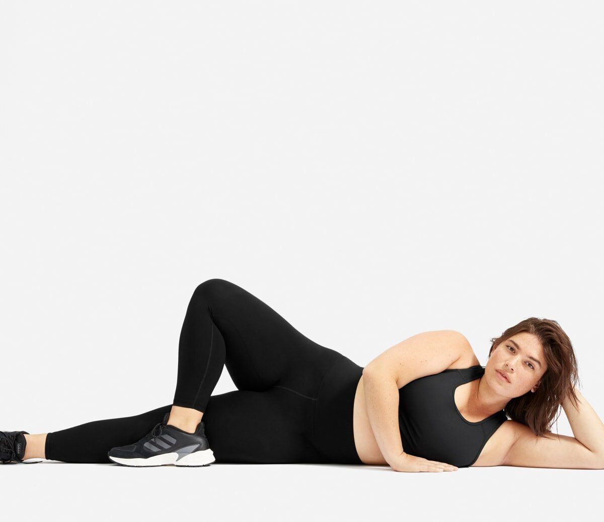 The new Everlane Perform Leggings are available to shop now.&nbsp;