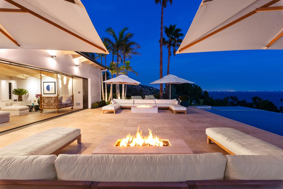 Twin fire pits