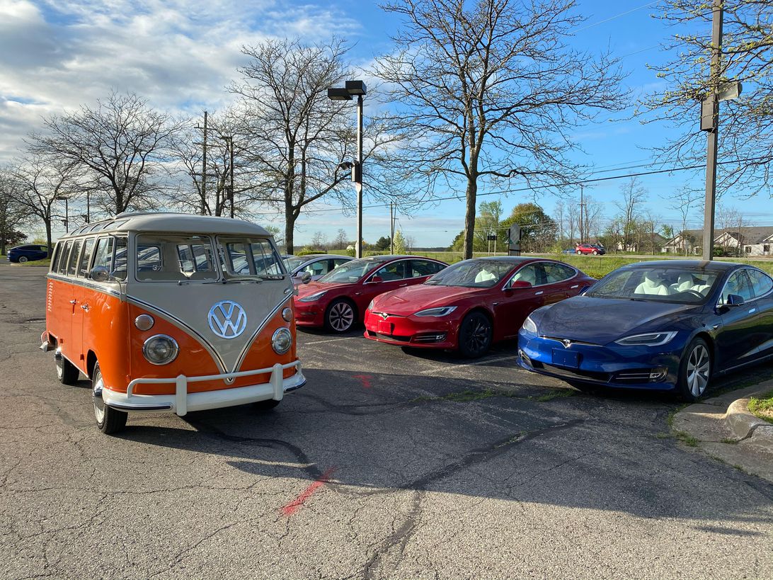 1967 Volkswagen Type 2 Bus with Tesla Model S sedans