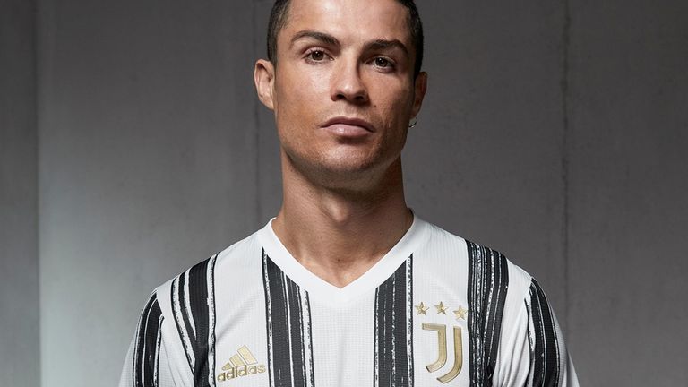 Cristiano Ronaldo models the new Juve kit