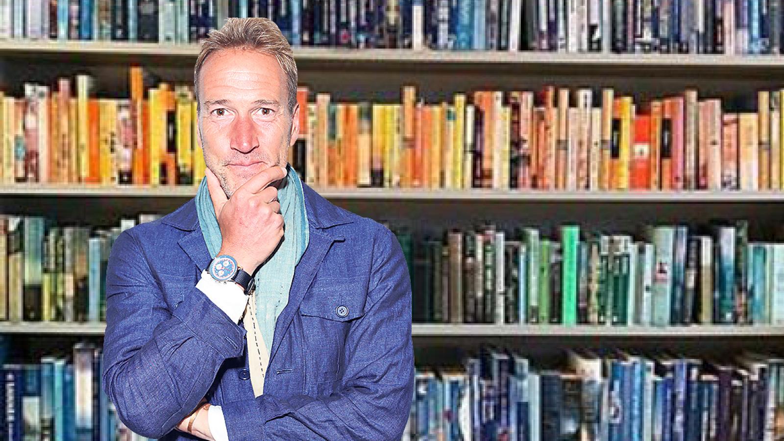 Broadcaster Ben Fogle and his books, arranged by colour